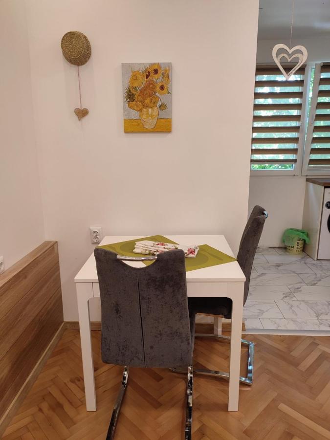 Apartamento Desafinado Burgas Exterior foto
